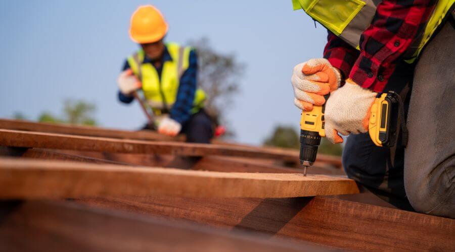 Professional gutter cleaning in Dulzura, CA